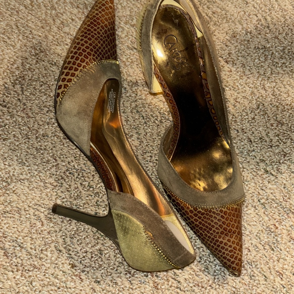Carlos Santana leather2023 👠high heels IMO particular style is so elegant just
